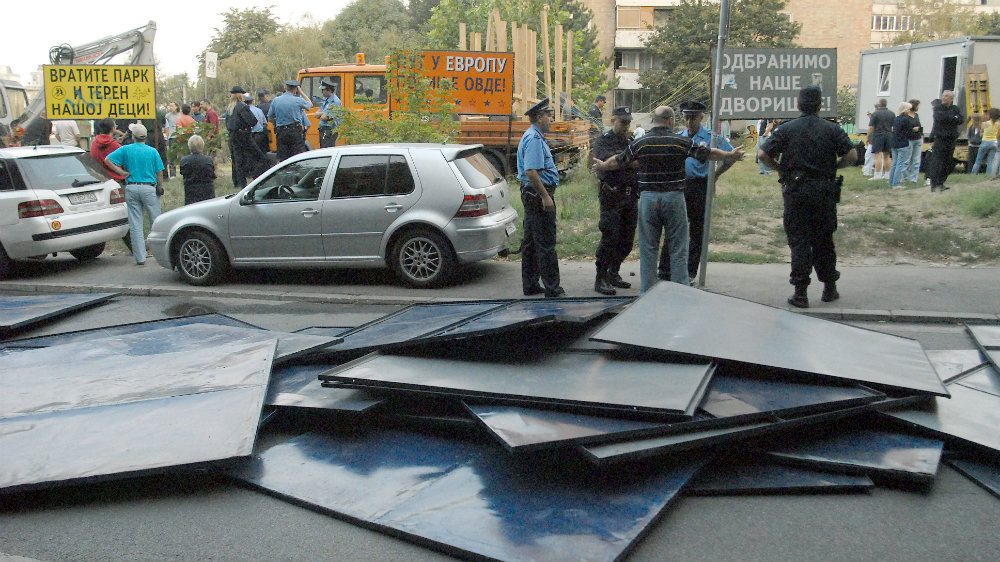 Škola na prodaju ili kapitalizam na surovi srpski način 1