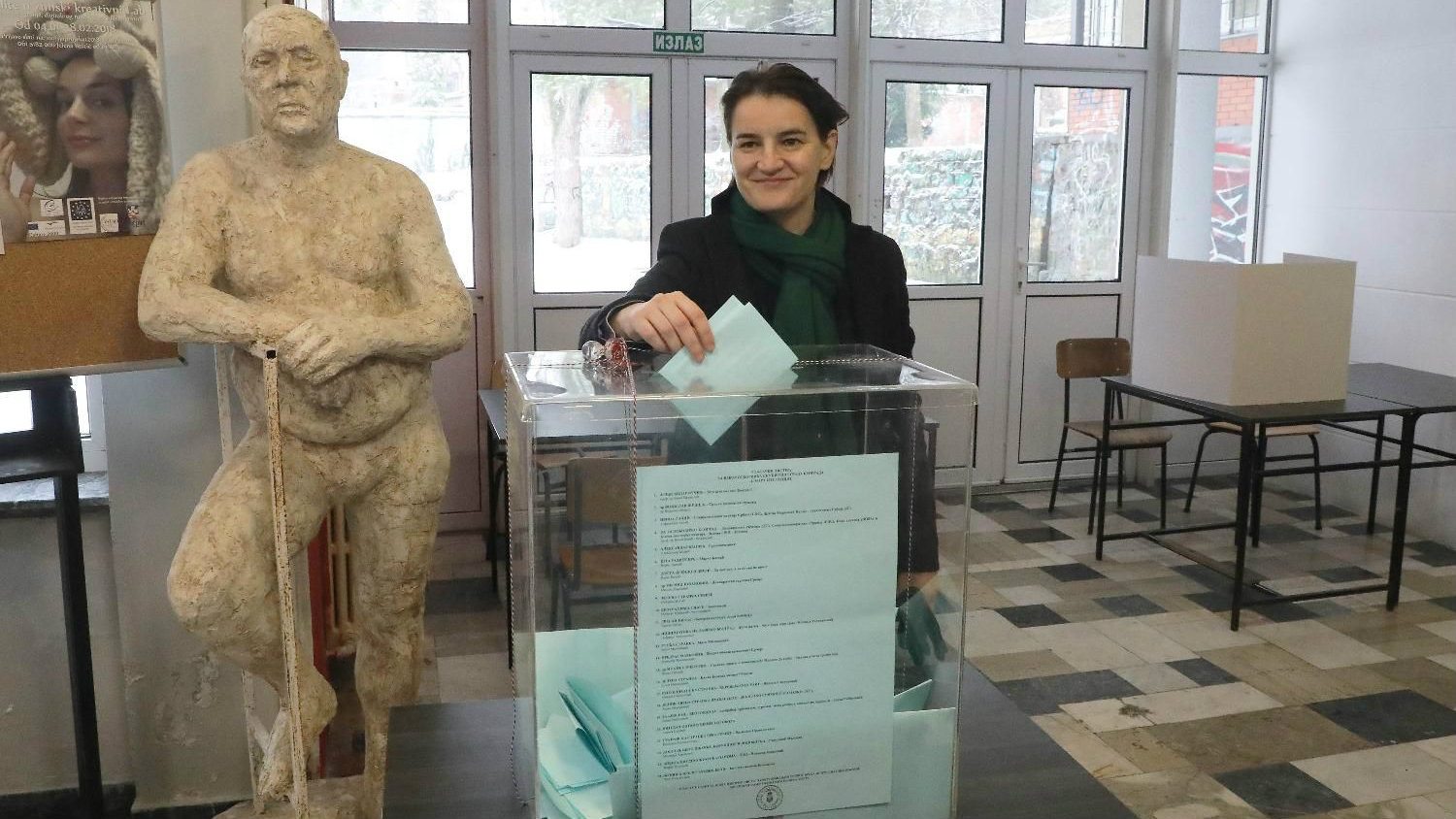 Kako znati da li se partije zaista bave politikom? 1