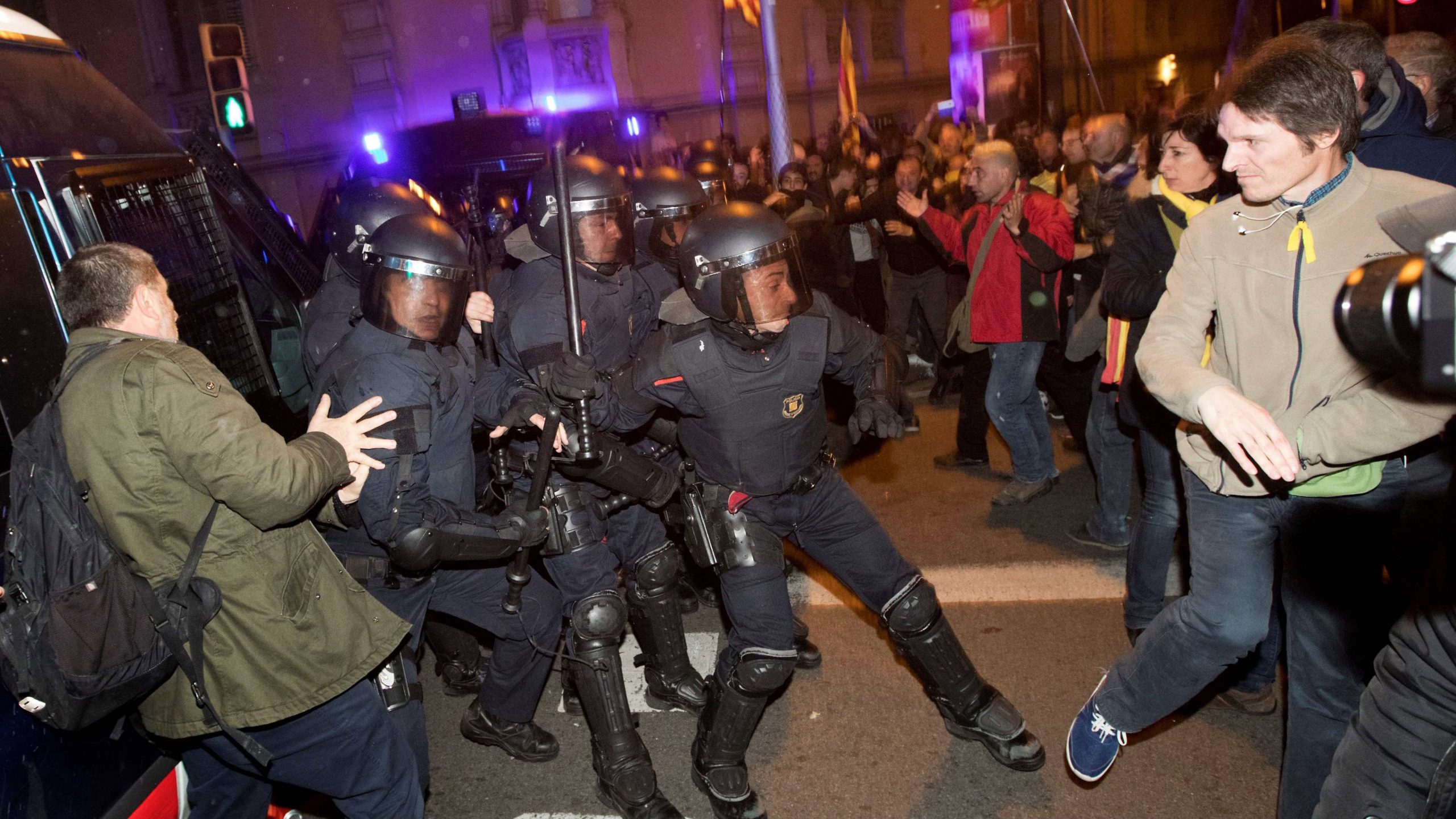 Na protestima u Barseloni povređeno 35 demonstranata 1