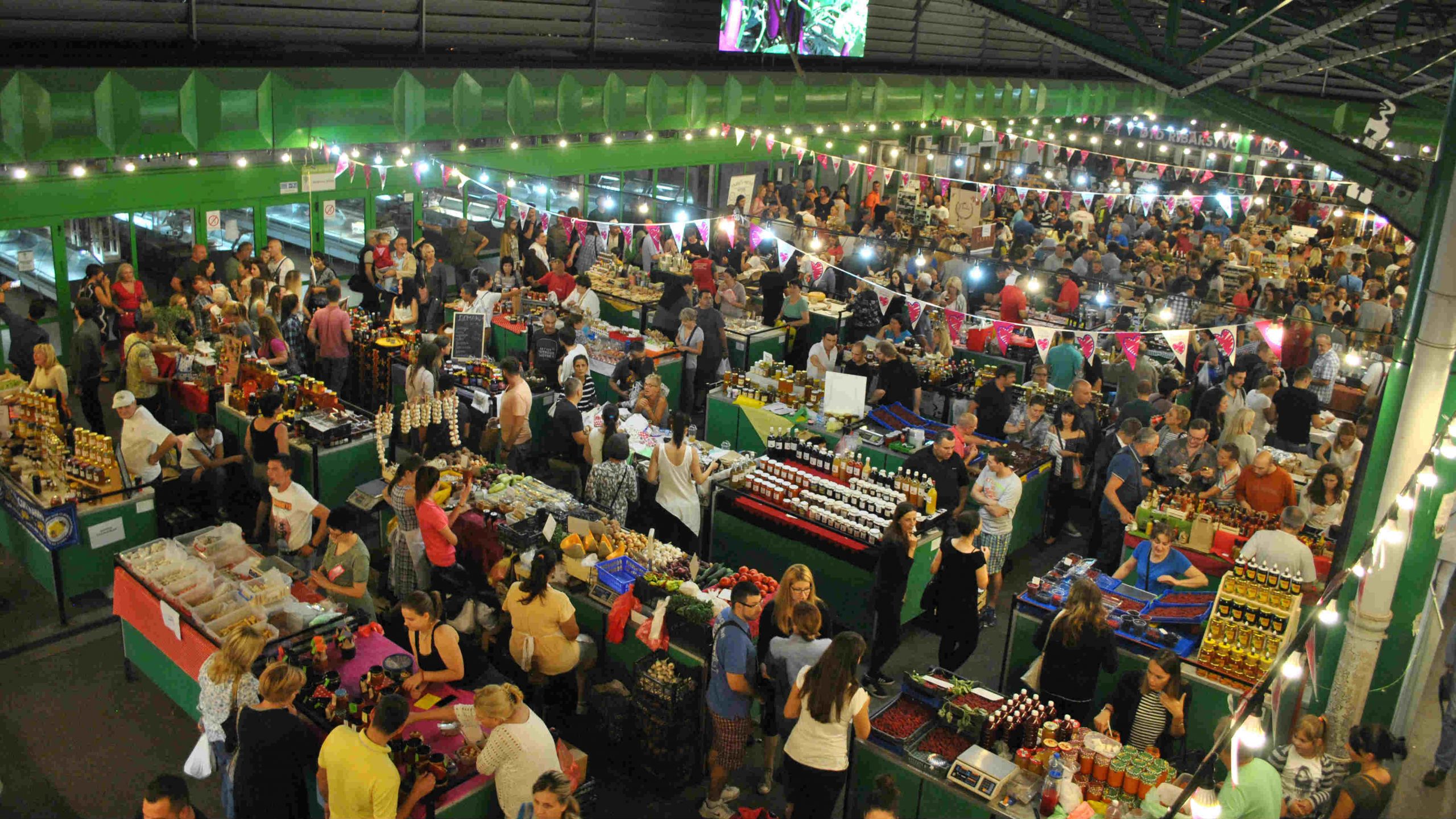 Noćni Market 23. marta na pijaci "Blok 44" 1