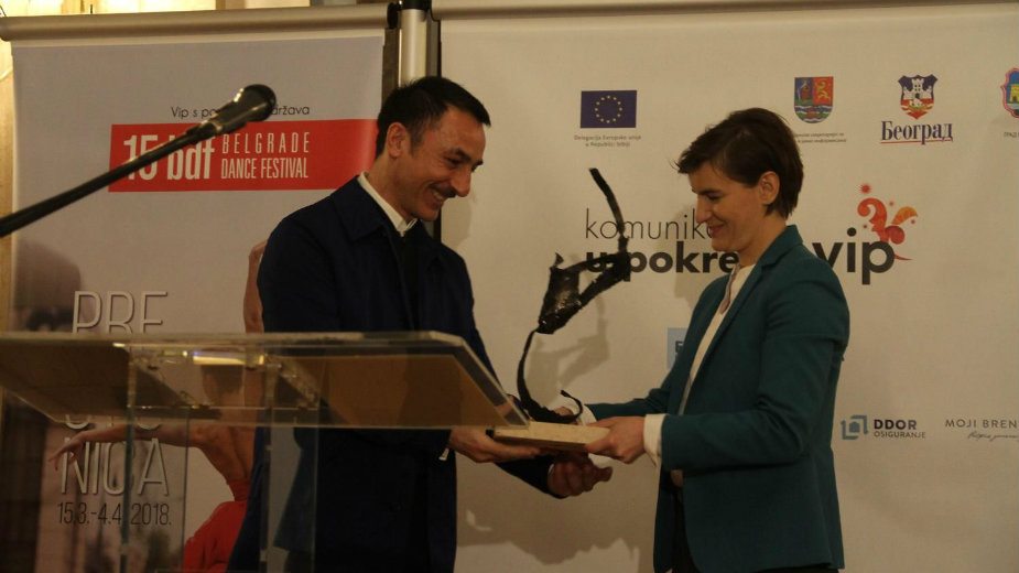 Grčkom umetniku Papajoanuu uručena nagrada "Jovan Ćirilov" 1