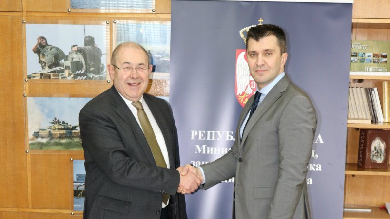 Đorđević sa Pastorom o unapređenju položaja mađarske manjine 1