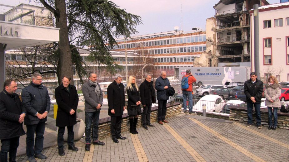 Odata pošta poginulim radnicima RTS-a 1