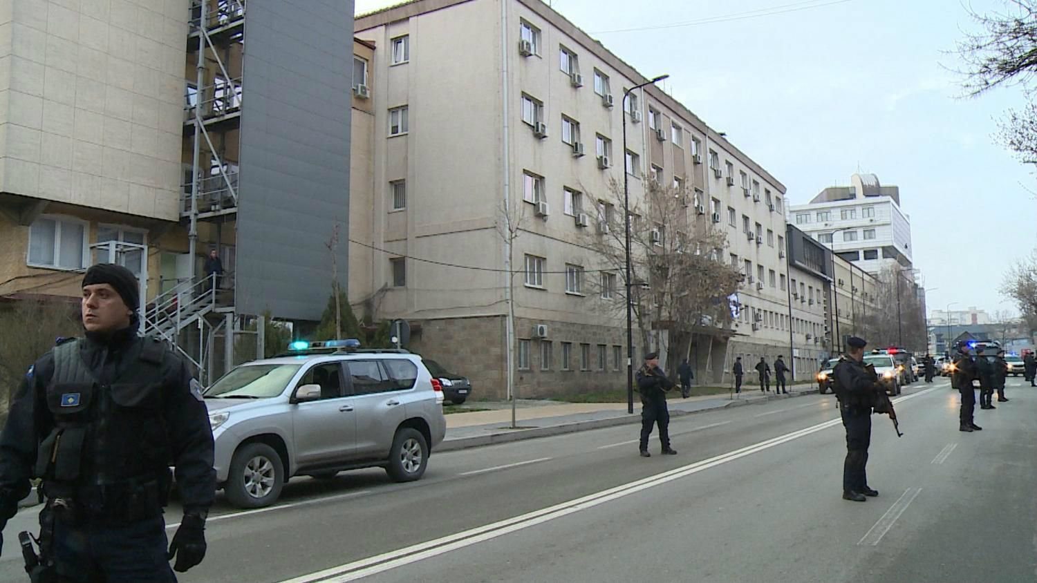 U Kosovskoj Mitrovici i dalje napeto 1