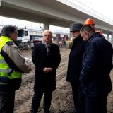 Vesić posetio radove postavljanja šina na Mostu na Adi 7