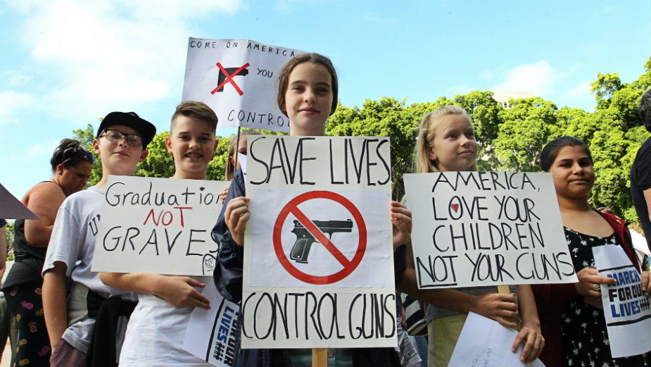 Masovni protesti protv oružja u SAD 1