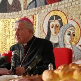 Hočevar: Bilo bi dobro da se Katolička crkva uključi u kosovski dijalog 6