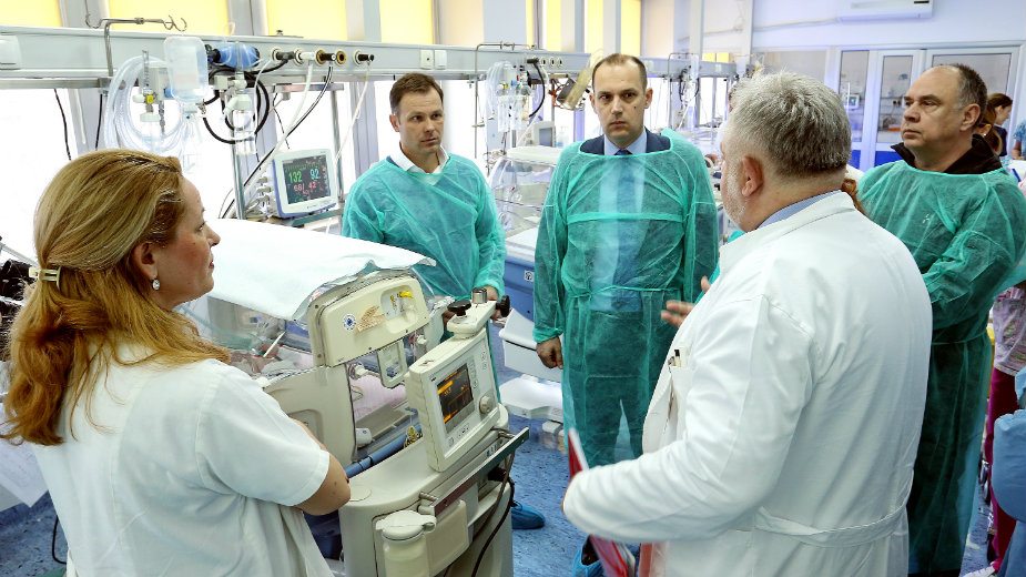 Institutu za majku i dete dobio monitor za praćenje rada organa za bebe 1