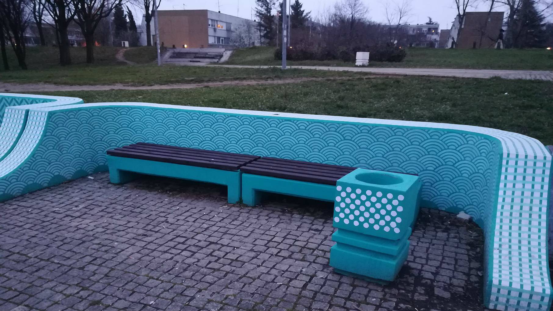 Uređen kutak na šetalištu kod bloka 44 na Novom Beogradu (FOTO) 1