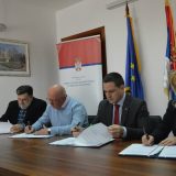 Ružić potpisao sa sindikatima Poseban kolektivni ugovor 6