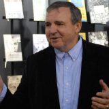 Film mora da se odnosi na trenutak u kome nastaje 8