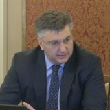 Hrvatska kupuje 12 borbenih aviona 8