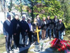 pomen milosevic 1 Prošlo je 12 godina od smrti Miloševića (FOTO) 6