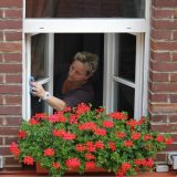 Žene brojnije u poslovima lične nege, higijene i u školama 7