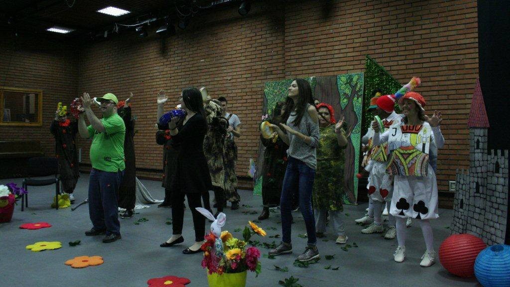 Izložba povodom Svetskog dana osoba sa autizmom 1