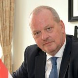 Odbrana demokratije 15