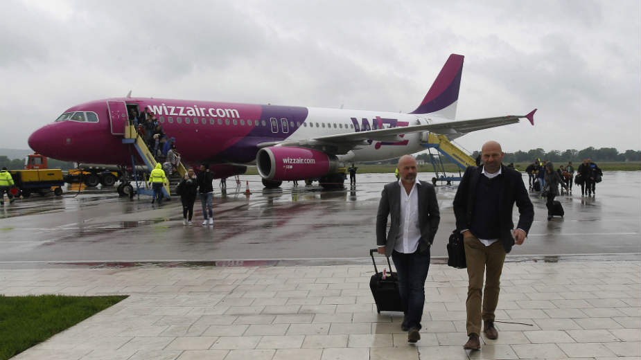 Za referendum o aerodromu treba 25.000 potpisa 1