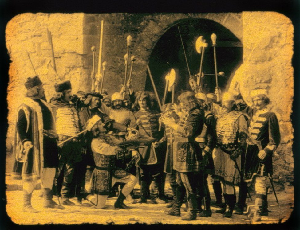 Scena iz filma „Urlih Celjski i Vladislav Hunjadi"
