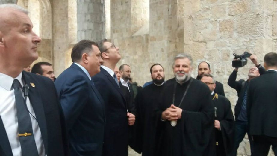 Vučić obećao novu donaciju za obnovu crkve u Mostaru 1