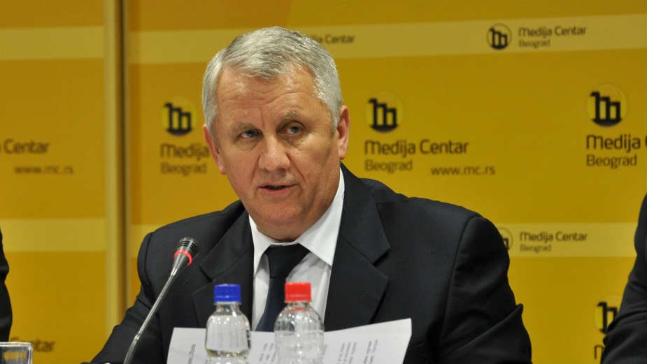 Nezakonito za usluge plaćeno više od pola milijarde dinara 1