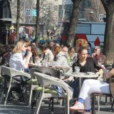 Na baštama kafića profitiraju svi osim Beograđana 4