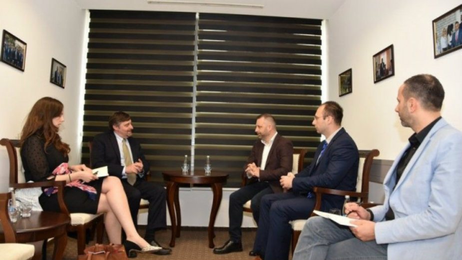 Palmer na odvojenim sastancima sa Srpskom listom i Haradinajem 1
