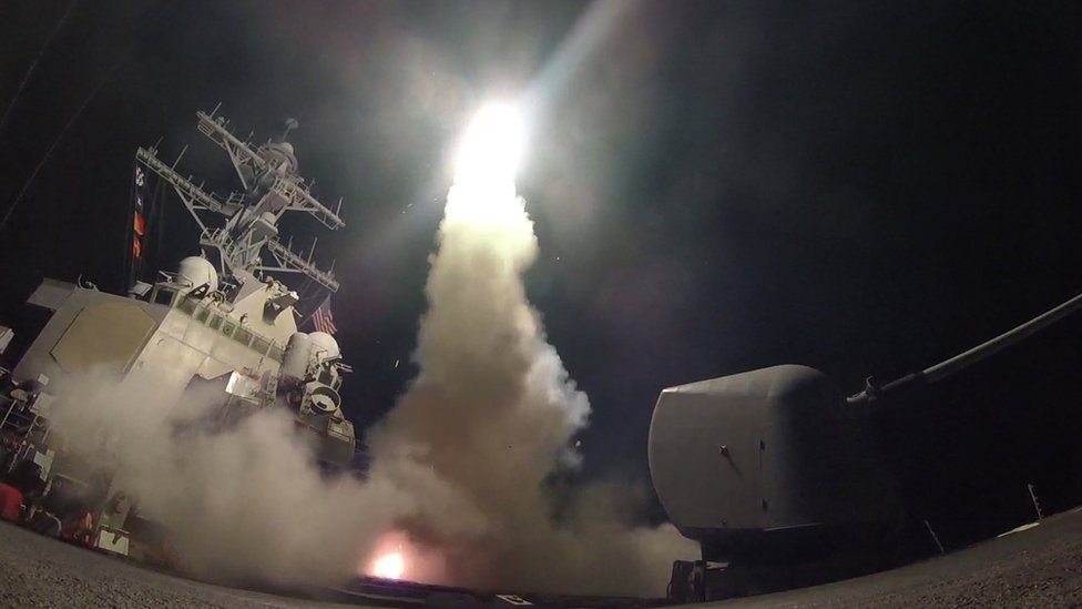 Rakete ispaljene na sirijsku vojnu bazu ispaljene sa američkog vojnog broda u Mediteranu