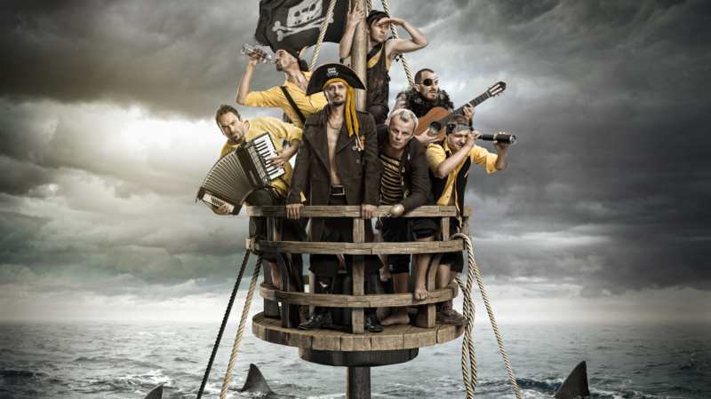 Dubioza kolektiv prepevala kultni letnji šlager 1