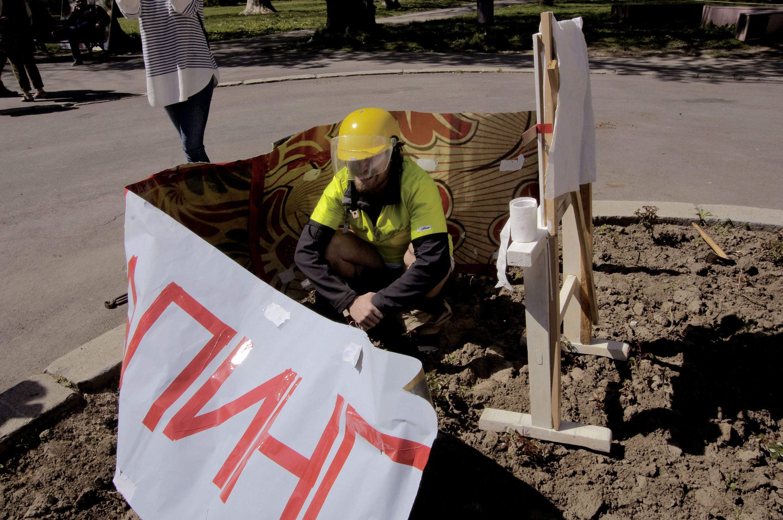 Kulturno prosvetna zajednica osudila performans ispred "Cvijete Zuzorić" 1