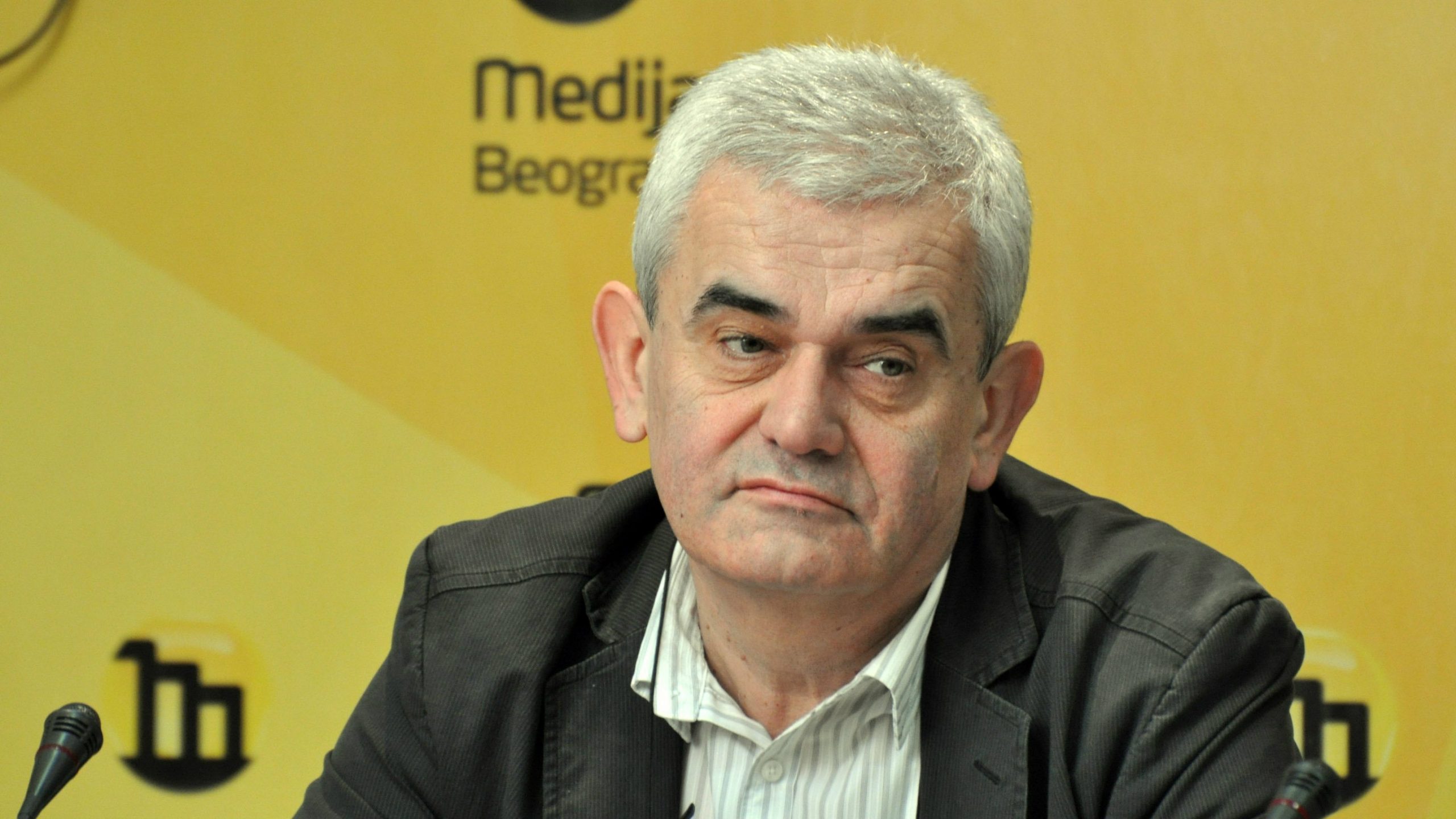 Pretnje smrću i uvrede Draganu Janjiću na Fejsbuku 1