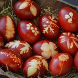 Danas je Veliki petak, dan kada se farbaju uskršnja jaja 7