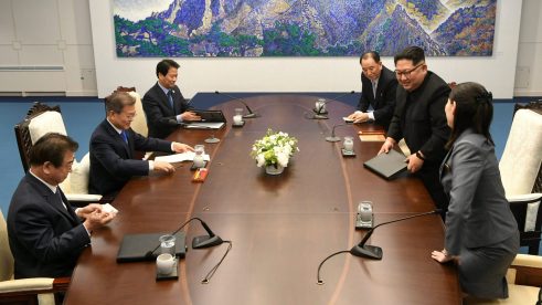 epa effe yonhap Istorijski susret lidera dve Koreje (VIDEO) 2