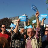 Više od 1.500 ljudi glasalo "protiv" poklanjanja aerodroma državi 11