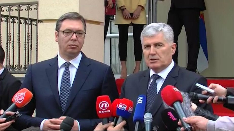 Mostar: Uz večeru o politici 1