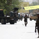 U napadu u Kabulu ubijeno najmanje 27 ljudi i devet novinara 5