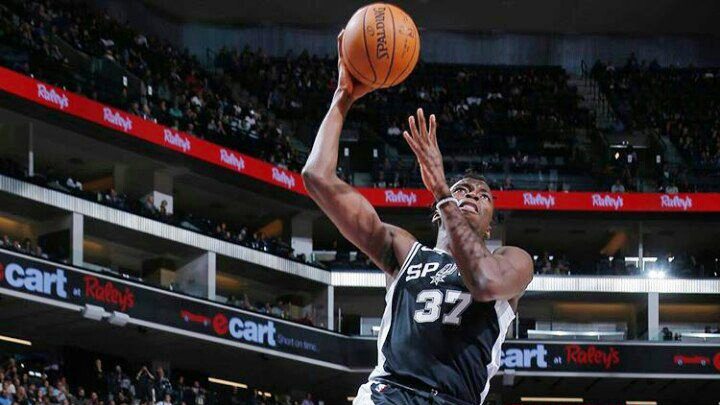 Partizan dovodi centra iz Gane koji je igrao Razvojnu ligu NBA 1 Partizan dovodi centra iz Gane koji je igrao Razvojnu ligu NBA 1