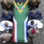 Sahranjena Vini Mandela (FOTO) 5