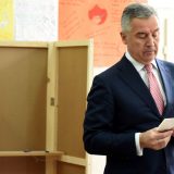 Zakon o večitom vladaru 9