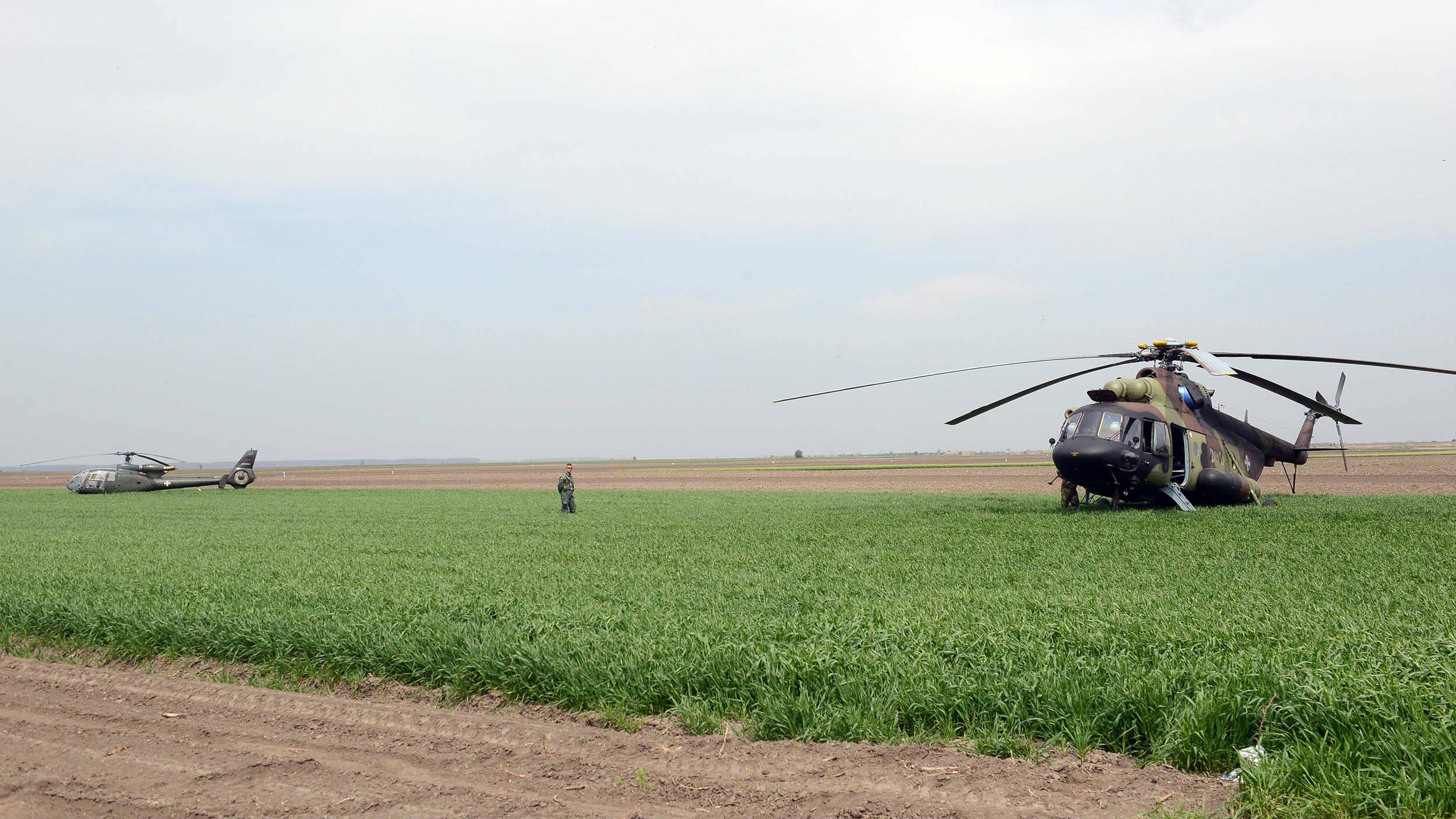 Srušio se vojni avion kod Kovačice, jedan pilot poginuo 1