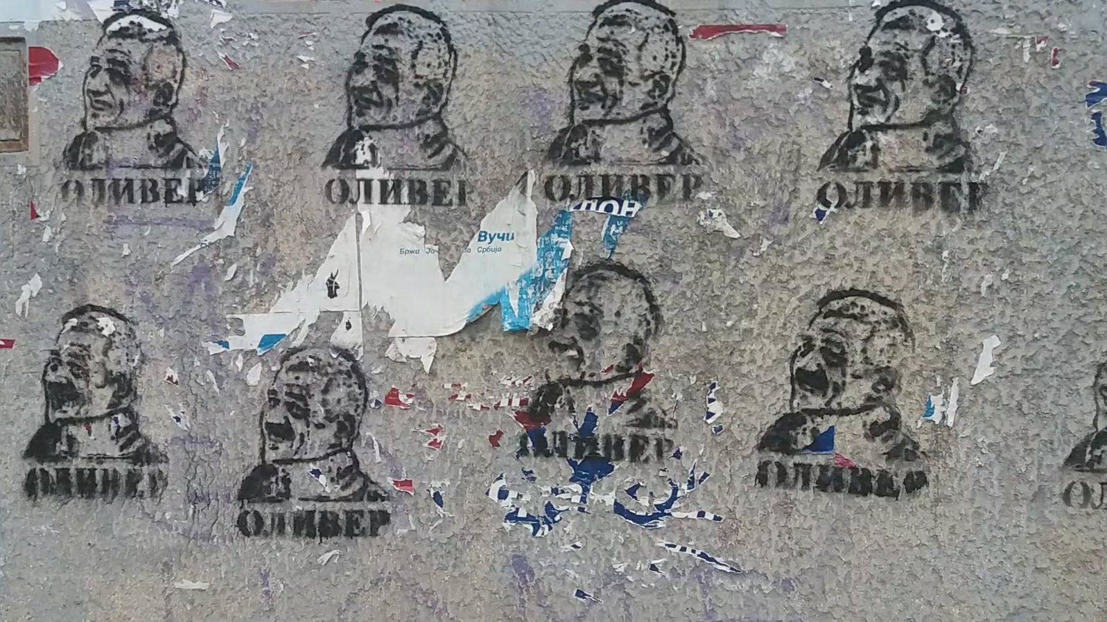 Tri meseca od ubistva Ivanovića, grafiti u Mitrovici 1