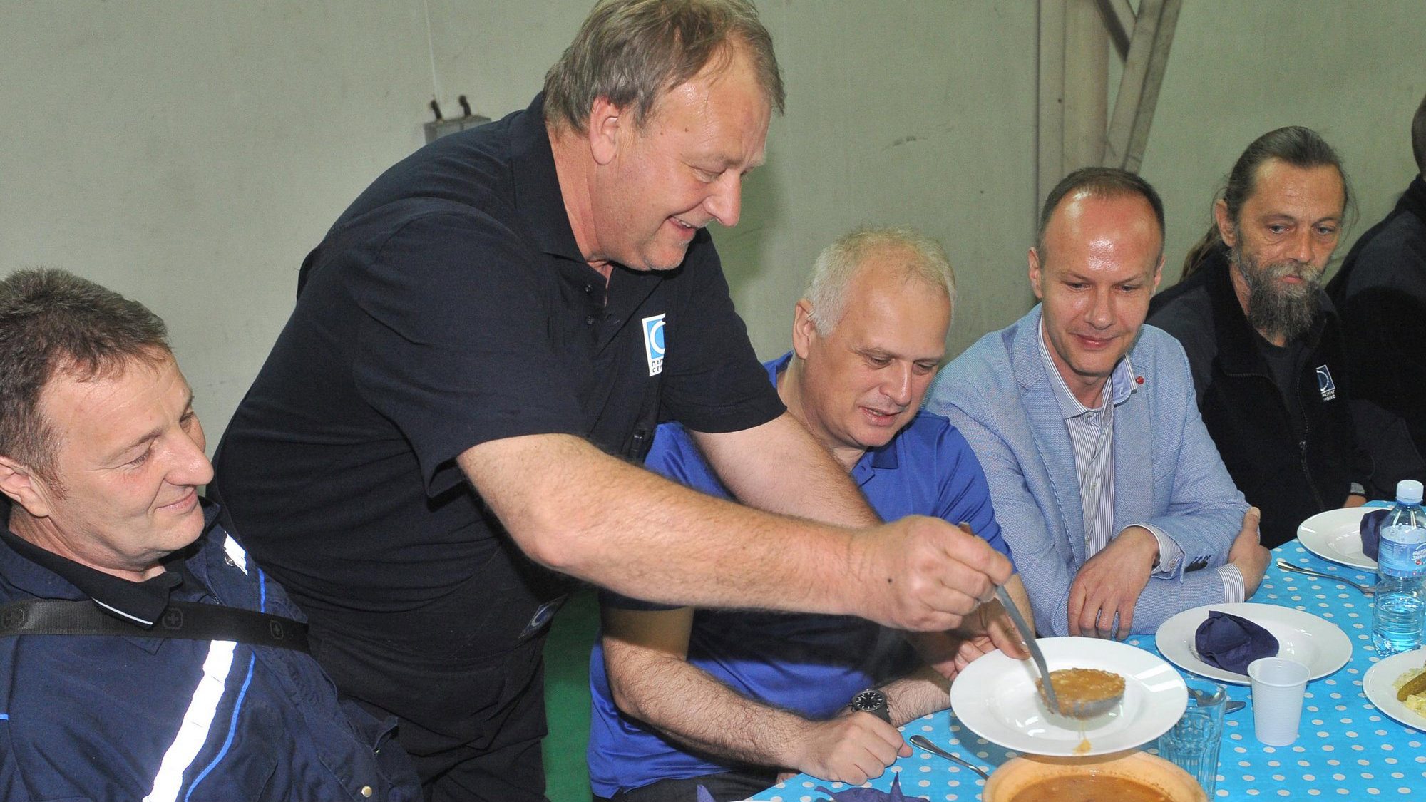 Blizu 500 radnika večeras uređuje trasu Maratona 1