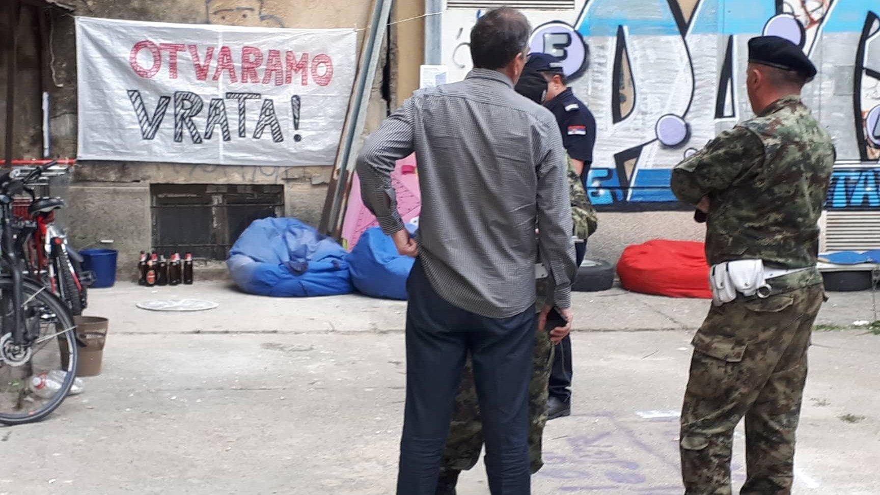 Na otvaranje Društvenog centra NNK došla i policija 1 Na otvaranje Društvenog centra NNK došla i policija 1