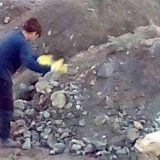 Radnica iz kamenoloma međunarodni skandal 6