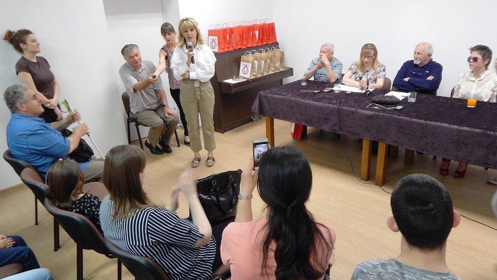 Službeni glasnik poklonio audio knjige slepim i slaboviidim osobama 1