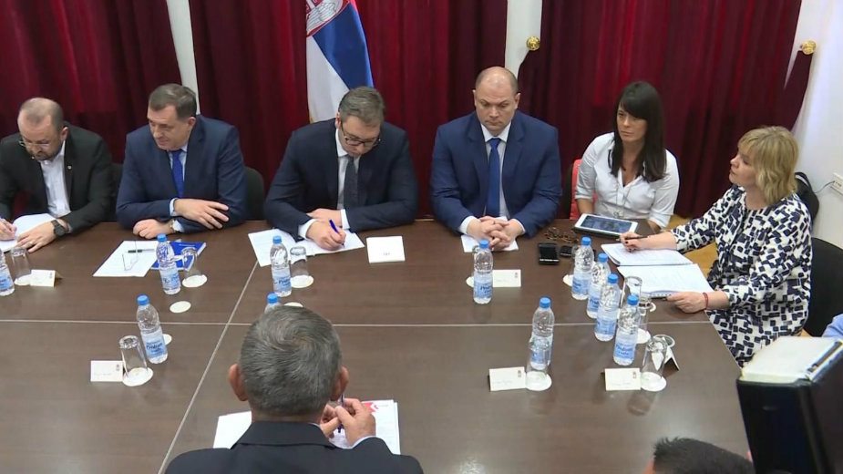 Vučić: Pomoć Srbima u Mostaru 1