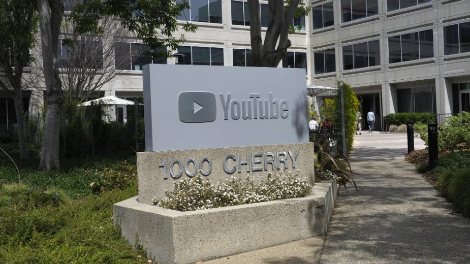 Pucnjava u sedištu YouTube, ima mrtvih i povređenih 1