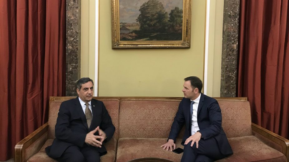 Gradonačelnik Siniša Mali sastao se sa ambasadorom Jordana 1