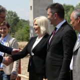 Vučić: Više autoputeva od svih u regionu 14