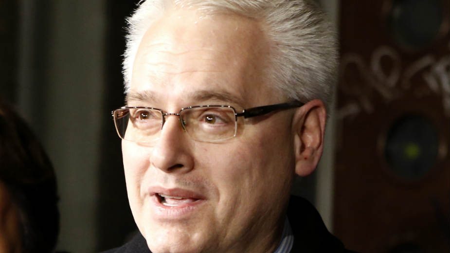 Josipović tražio od Grabar Kitarović da se uključi u REKOM 1