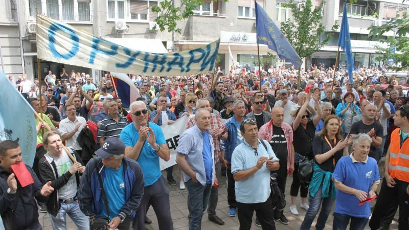 Štrajkači najavljuju potpunu obustavu rada 1